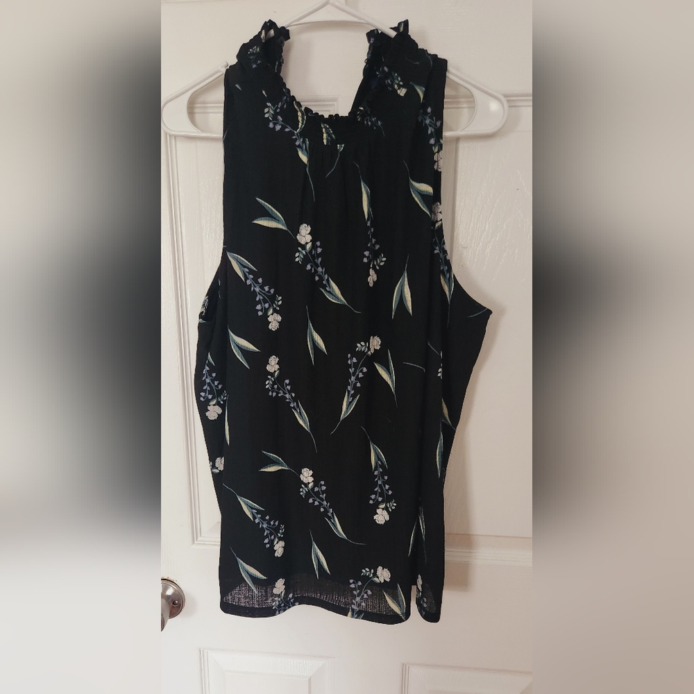 Sleeveless tank sz xxl